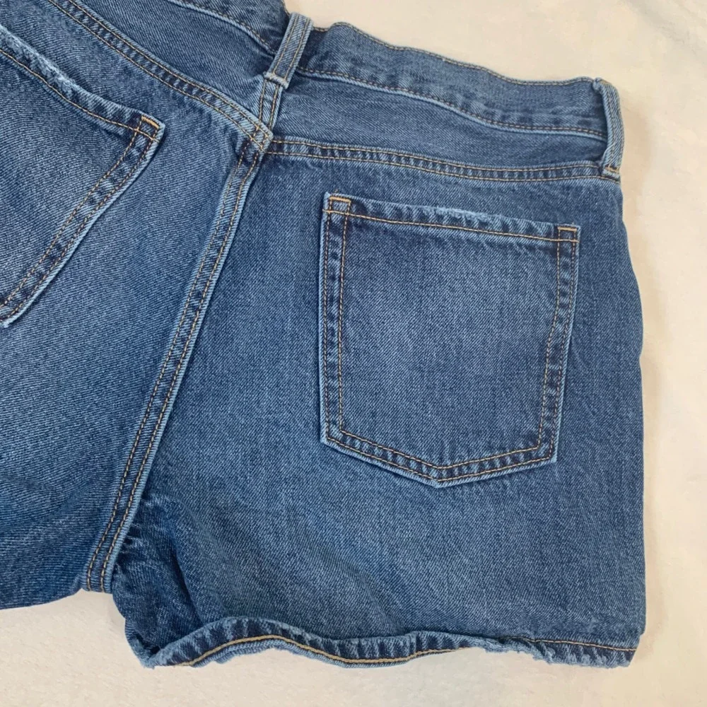 Old Navy High Rise Slouchy‎ Straight Denim Jean Shorts Women's Size 10 Blue